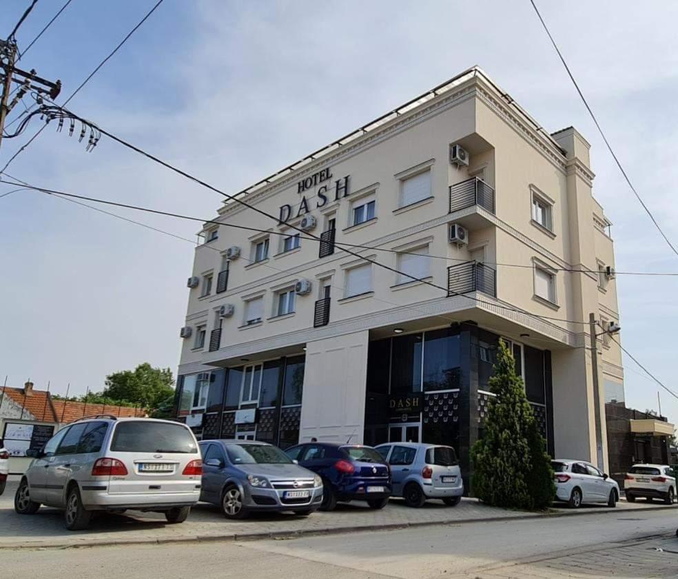 Garni Hotel Dash Novi Sad Exterior photo